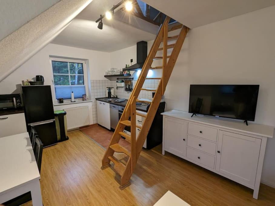 Apartamento Die Kleine Klecks Am Jasmunder Bodden Bergen Auf Rugen Exterior foto